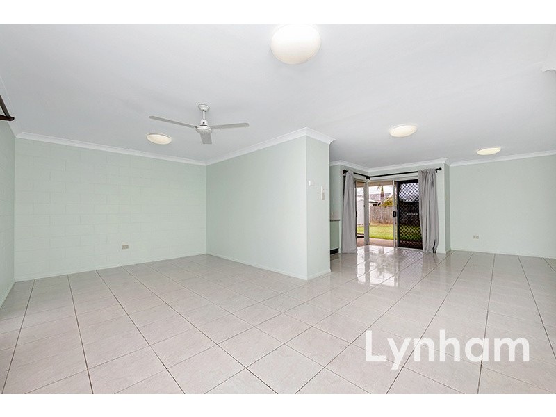 12 Amber Avenue, Rasmussen QLD 4815