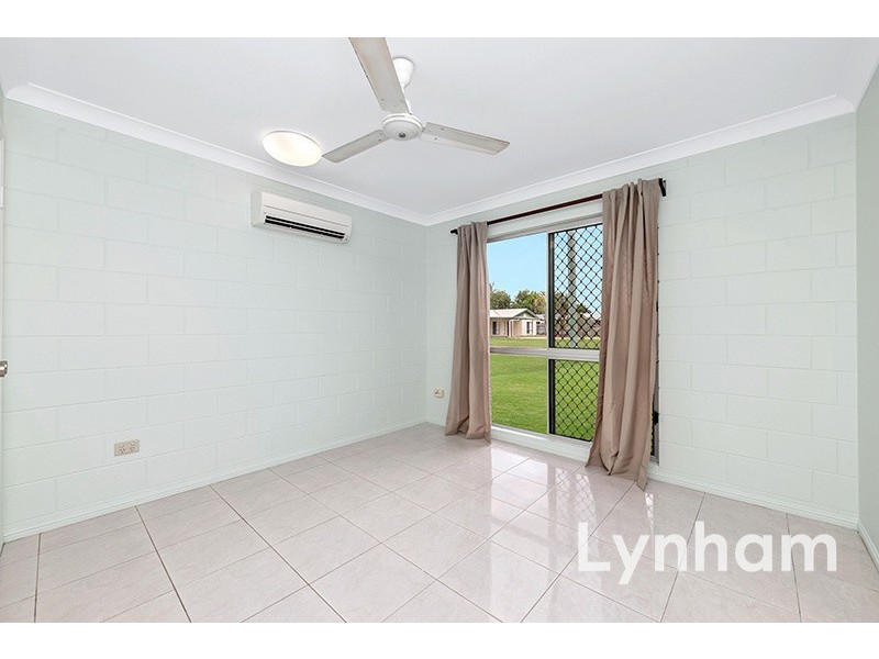 12 Amber Avenue, Rasmussen QLD 4815