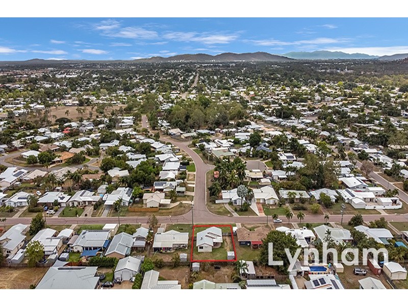 12 Amber Avenue, Rasmussen QLD 4815