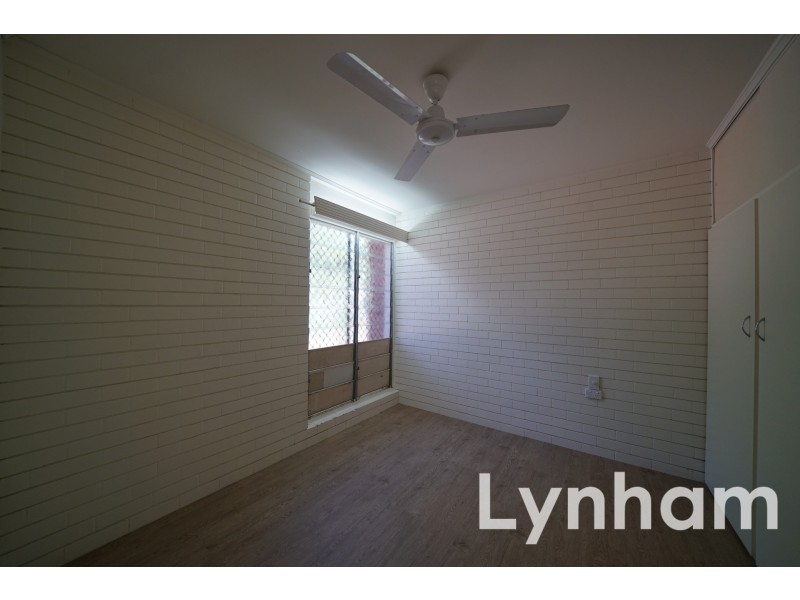 2/4 Derby Street, Pimlico QLD 4812