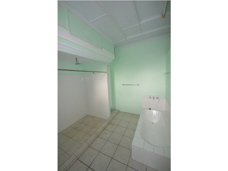 25 Russell Street, Aitkenvale QLD 4814