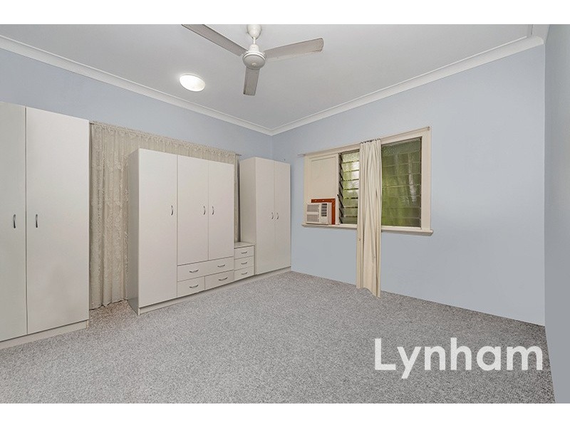 7 Falcon Street, Rowes Bay QLD 4810