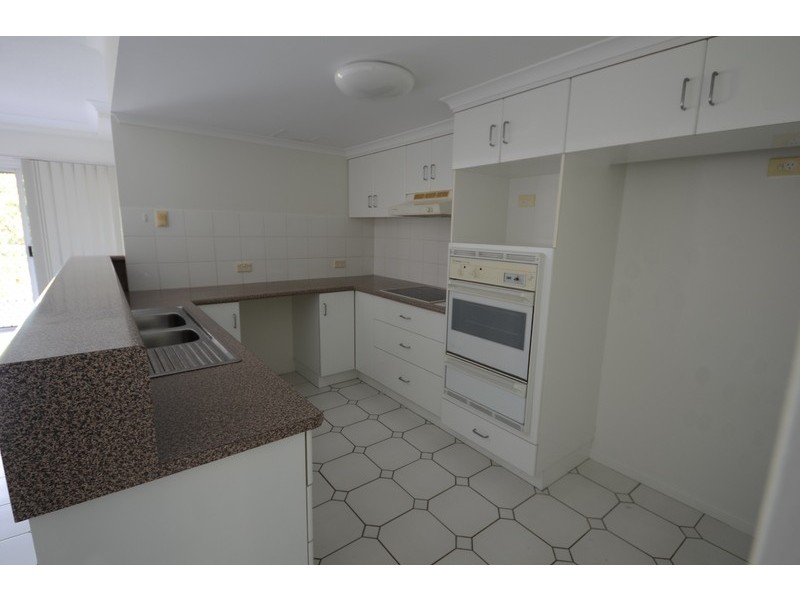 3/8 Paxton Street, North Ward QLD 4810