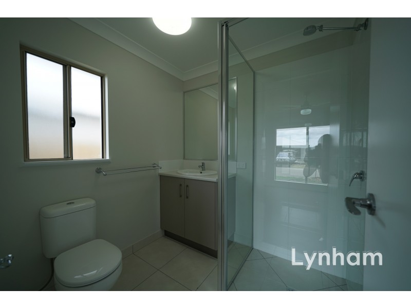 17 Bulla Place, Kelso QLD 4815