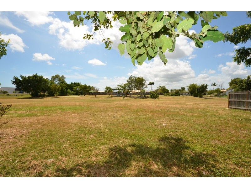 7 Bylong Court, Mount Louisa QLD 4814