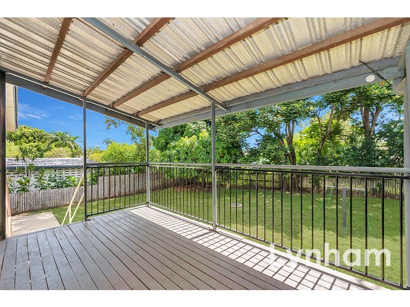 27 Ellimatta Avenue, Cranbrook QLD 4814