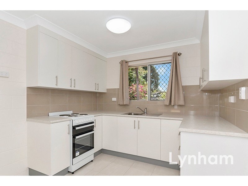 39 Roberts Street, Hermit Park QLD 4812