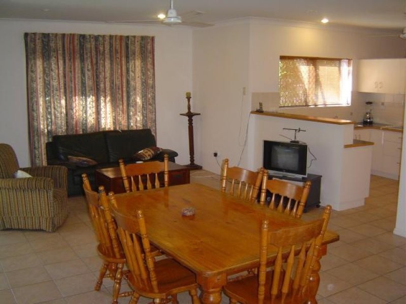 15 Yale Close, Douglas QLD 4814