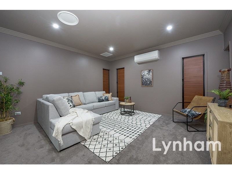 44 Guilfoyle Circuit, Kirwan QLD 4817