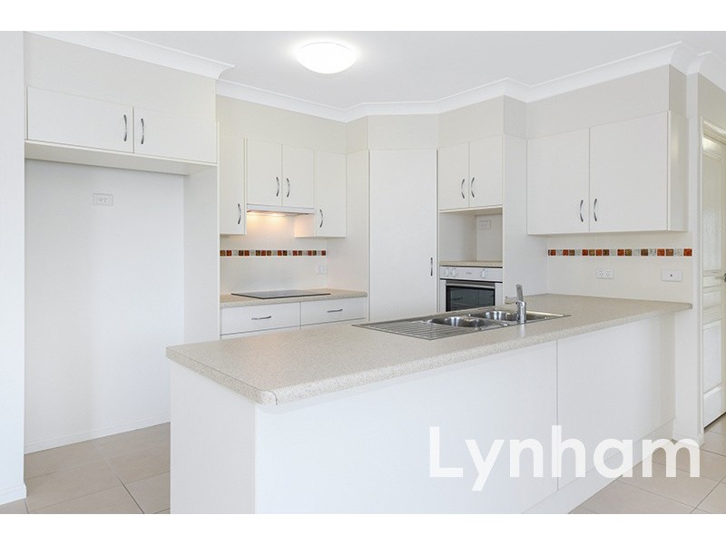 9 Pincer Court, Bushland Beach QLD 4818