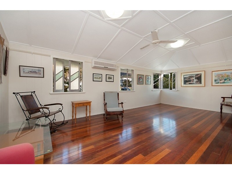 19 Rose Street, North Ward QLD 4810