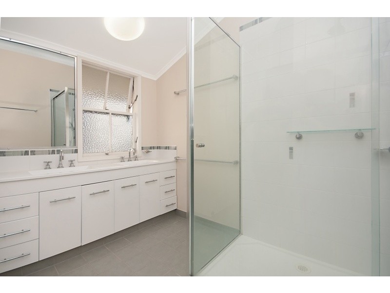 19 Rose Street, North Ward QLD 4810