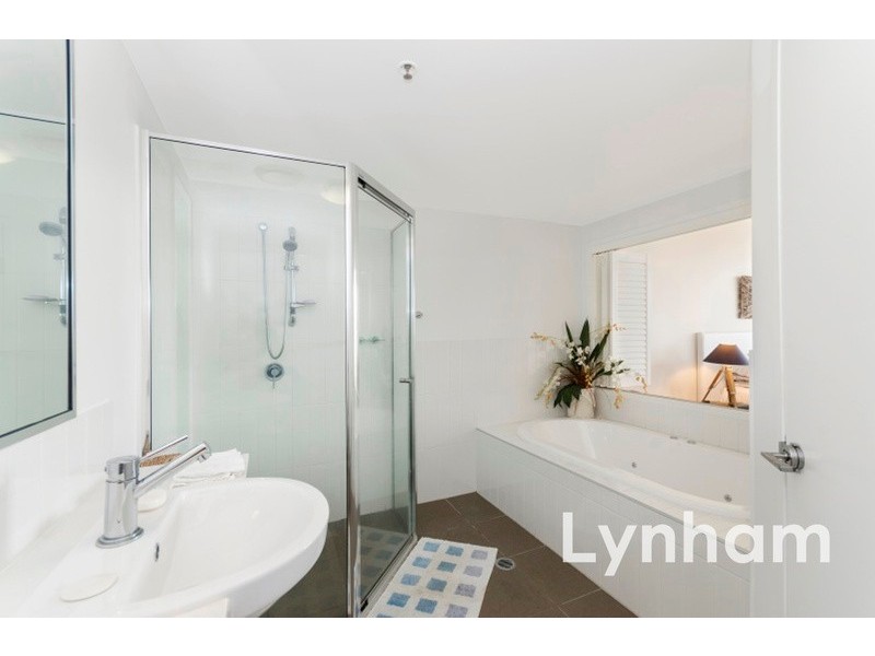 1102/2 Dibbs Street, South Townsville QLD 4810