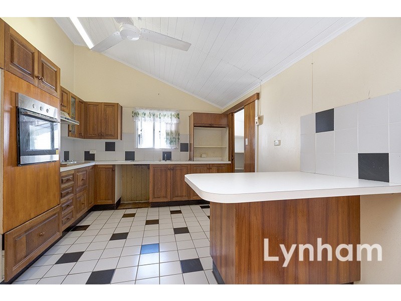 20 Hubert Street, South Townsville QLD 4810