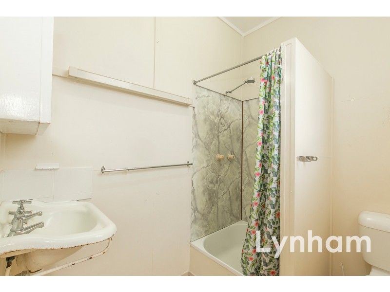 2B Bell Street, South Townsville QLD 4810