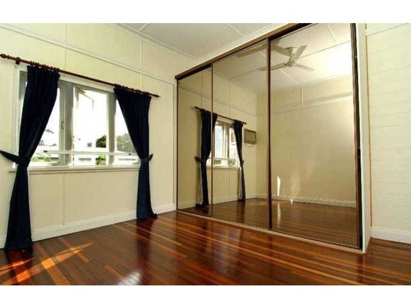 30 Beatrice Street, Aitkenvale QLD 4814