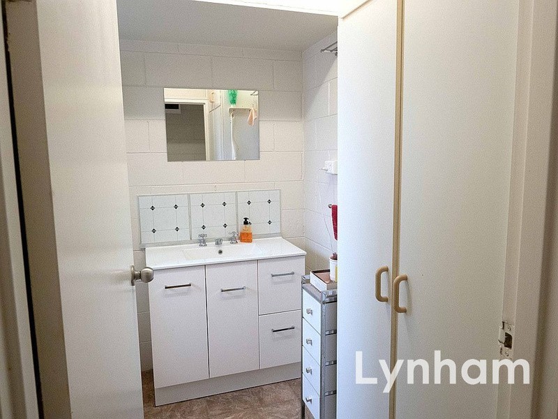 4/17 Gleeson Street, Hermit Park QLD 4812