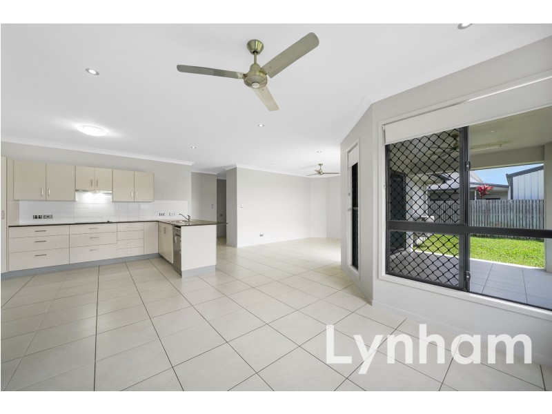 31 Fremont Street, Mount Low QLD 4818