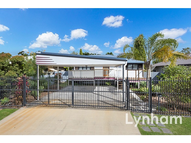 17 Sanderling Circuit, Kelso QLD 4815