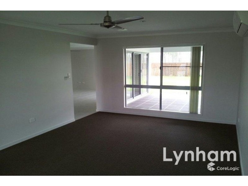 31 Pongamia Parade, Mount Low QLD 4818