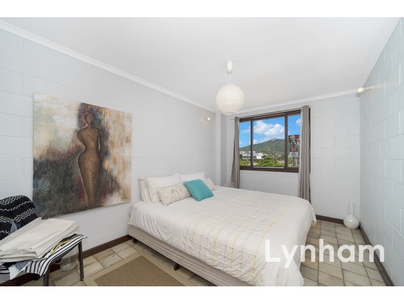 2/164-166 Charters Towers Road, Hermit Park QLD 4812