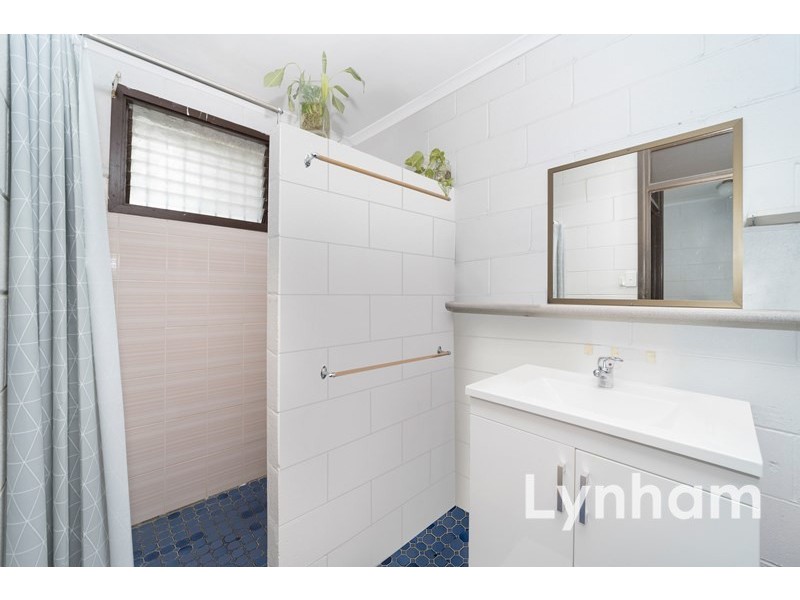 2/164-166 Charters Towers Road, Hermit Park QLD 4812