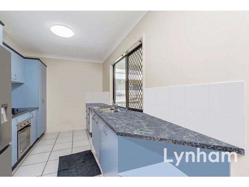 52 Elphinstone Drive, Kirwan QLD 4817