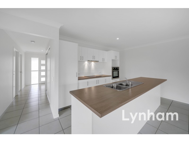 6 Rennot Court, Kelso QLD 4815