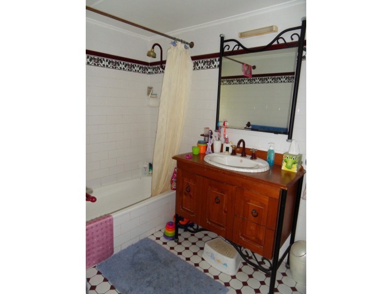 44 Cook Street, North Ward QLD 4810