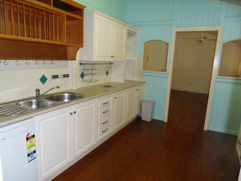 44 Cook Street, North Ward QLD 4810