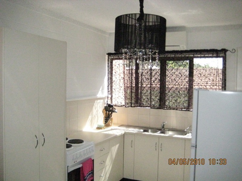 6/25 Roberts, Hermit Park QLD 4812