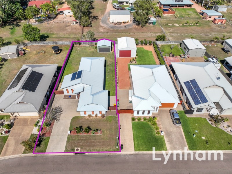 17 Beach Oak Drive, Mount Low QLD 4818