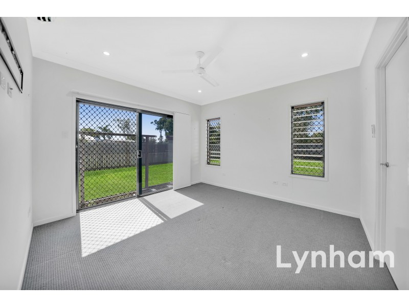 17 Beach Oak Drive, Mount Low QLD 4818