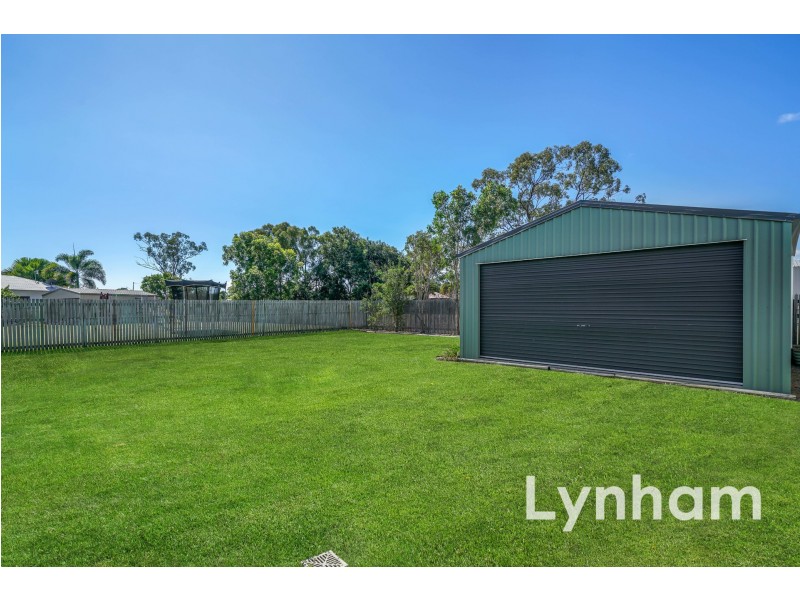 17 Beach Oak Drive, Mount Low QLD 4818