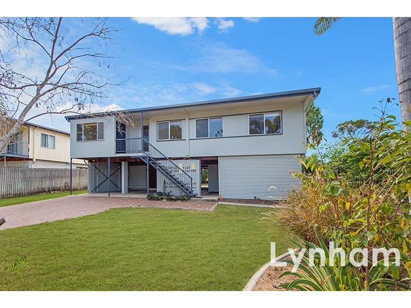 10 Lara Street, Cranbrook QLD 4814