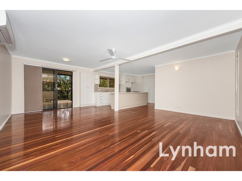 10 Lara Street, Cranbrook QLD 4814