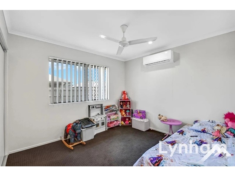 11 Tooma Lane, Kelso QLD 4815