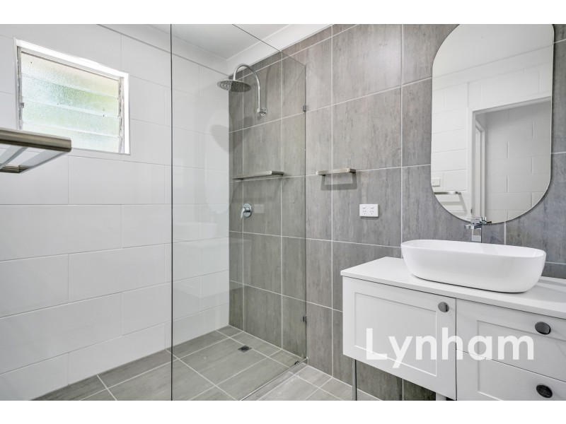 1/1077 Riverway Drive, Rasmussen QLD 4815