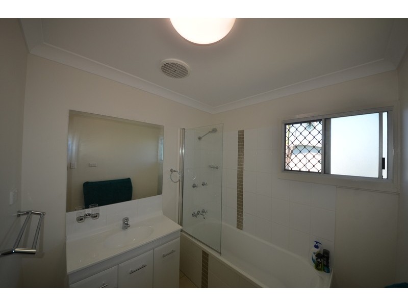 42 Daniels Street, Vincent QLD 4814