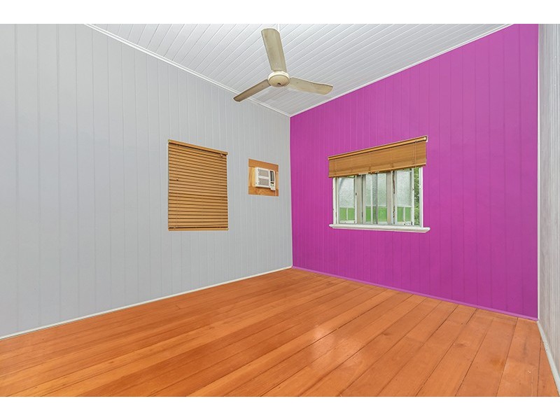 74 Queens Road, Hermit Park QLD 4812