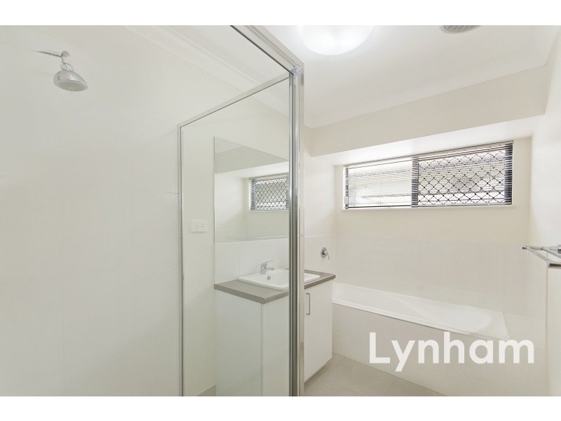 43 Marblewood Circuit, Mount Low QLD 4818