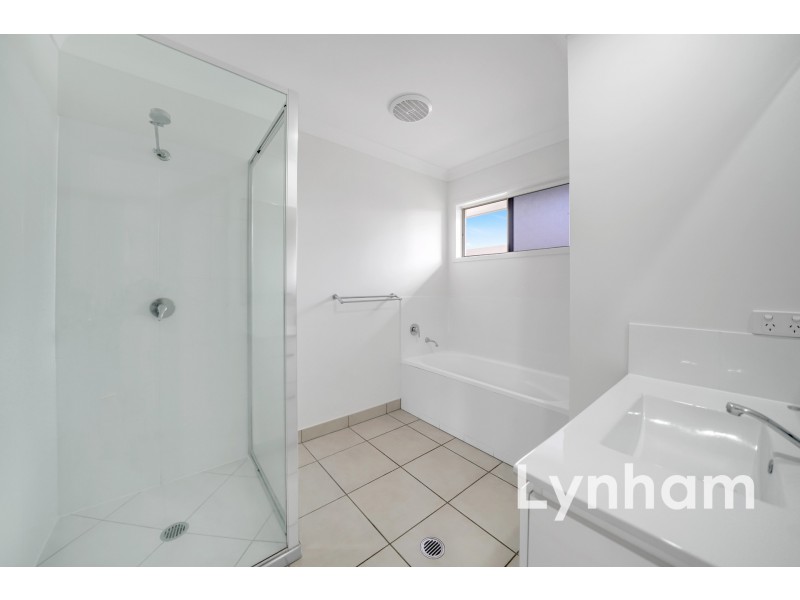 6 Rennot Court, Kelso QLD 4815