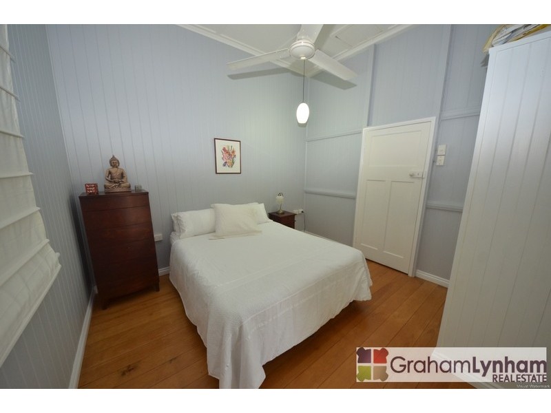 32 Bayswater Terrace, Hyde Park QLD 4812