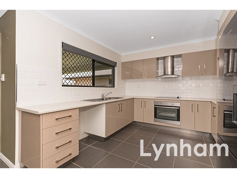 53 Wakeboard Circuit, Kelso QLD 4815