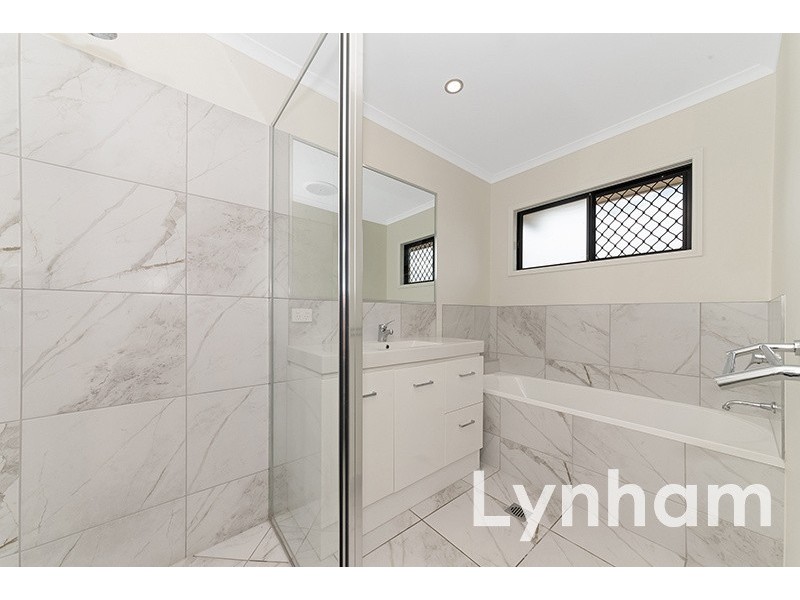 53 Wakeboard Circuit, Kelso QLD 4815