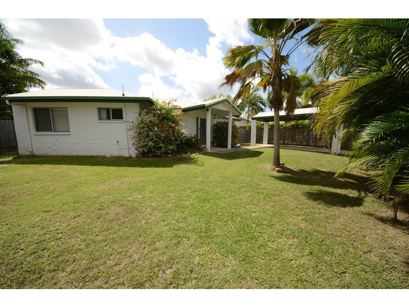 2 Kia-Ora Court, Condon QLD 4815