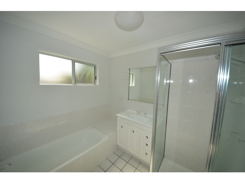 2 Kia-Ora Court, Condon QLD 4815