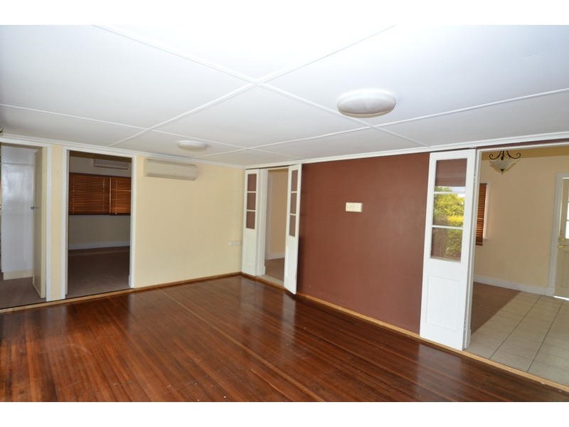 25 Russell Street, Aitkenvale QLD 4814