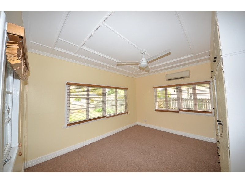 25 Russell Street, Aitkenvale QLD 4814