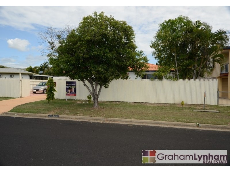 5 Richardson Street, Douglas QLD 4814